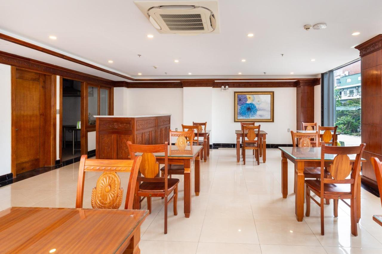 Silk Hong Ha Airport Hotel Hô Chi Minh-Ville Extérieur photo