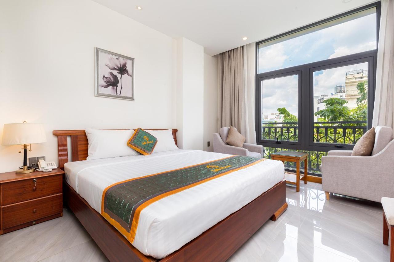Silk Hong Ha Airport Hotel Hô Chi Minh-Ville Extérieur photo