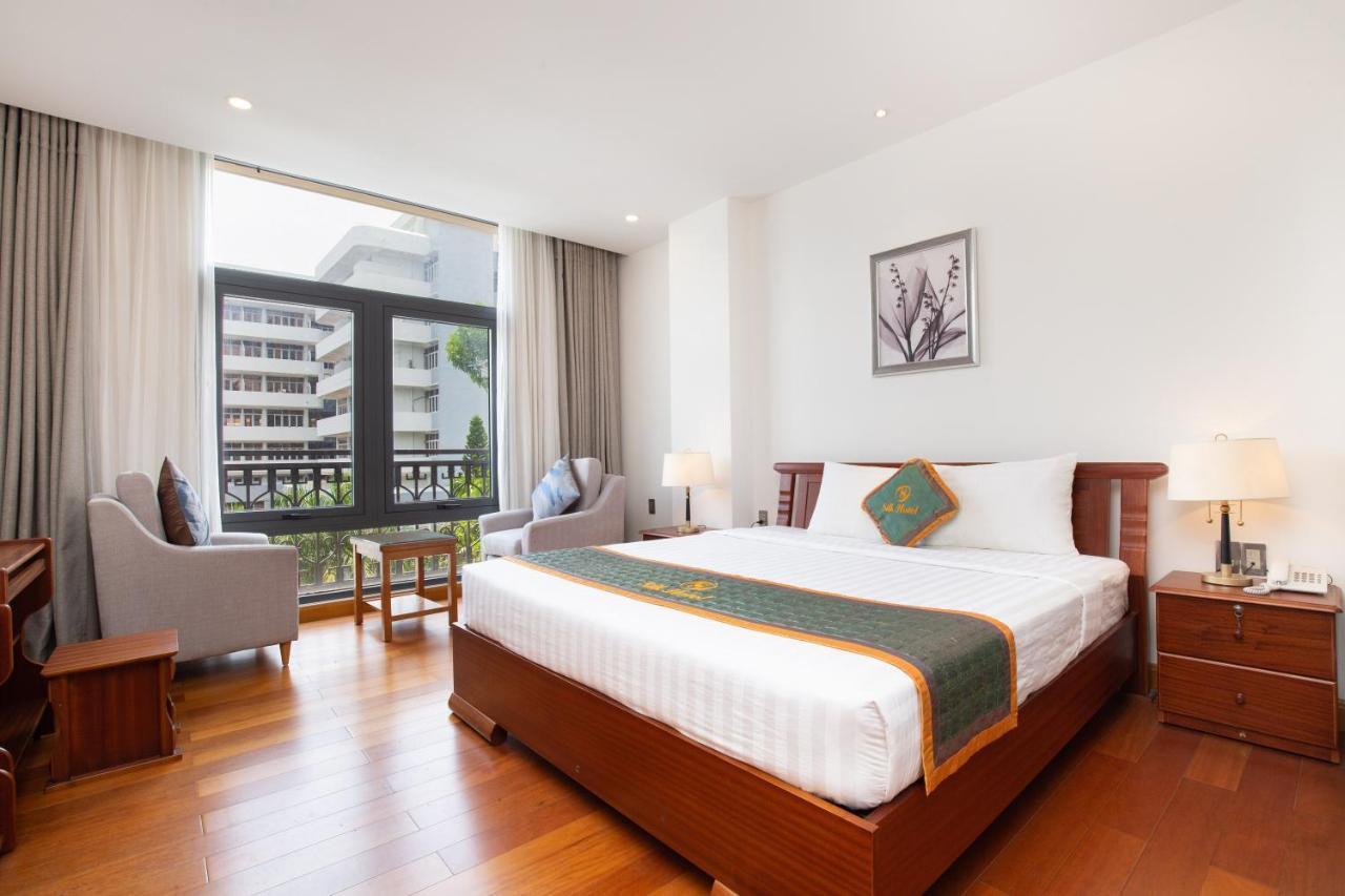 Silk Hong Ha Airport Hotel Hô Chi Minh-Ville Extérieur photo