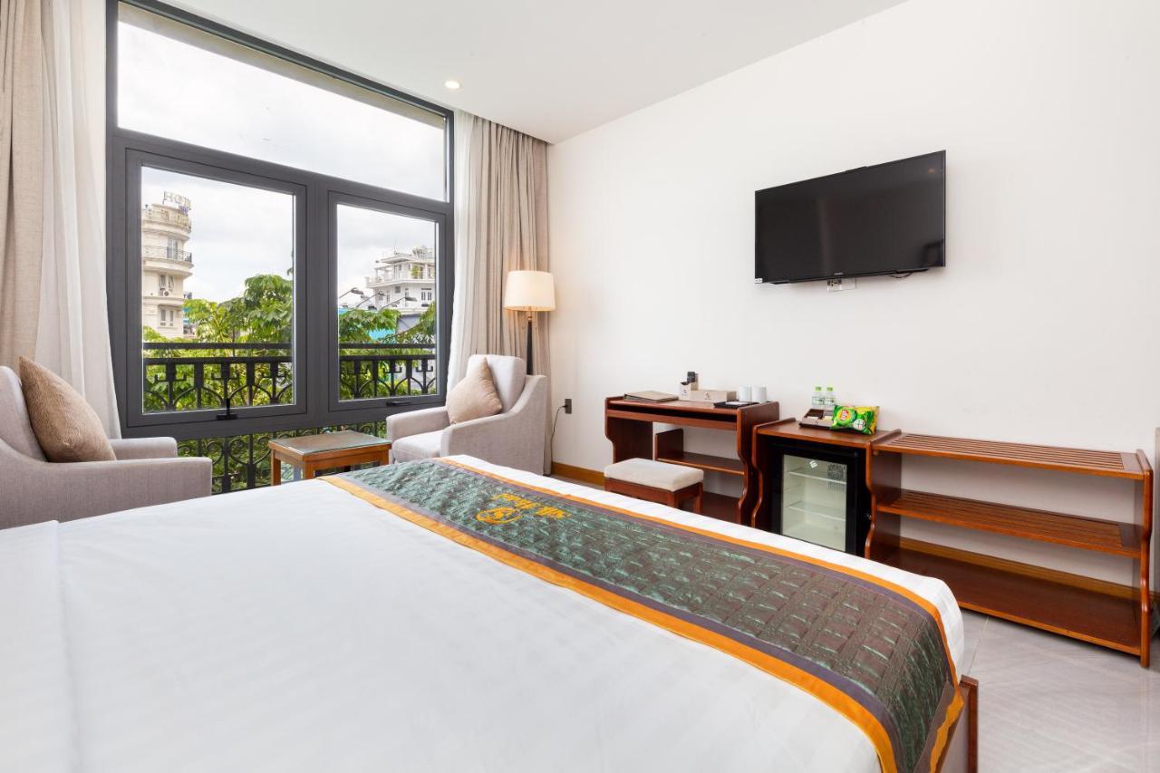 Silk Hong Ha Airport Hotel Hô Chi Minh-Ville Extérieur photo