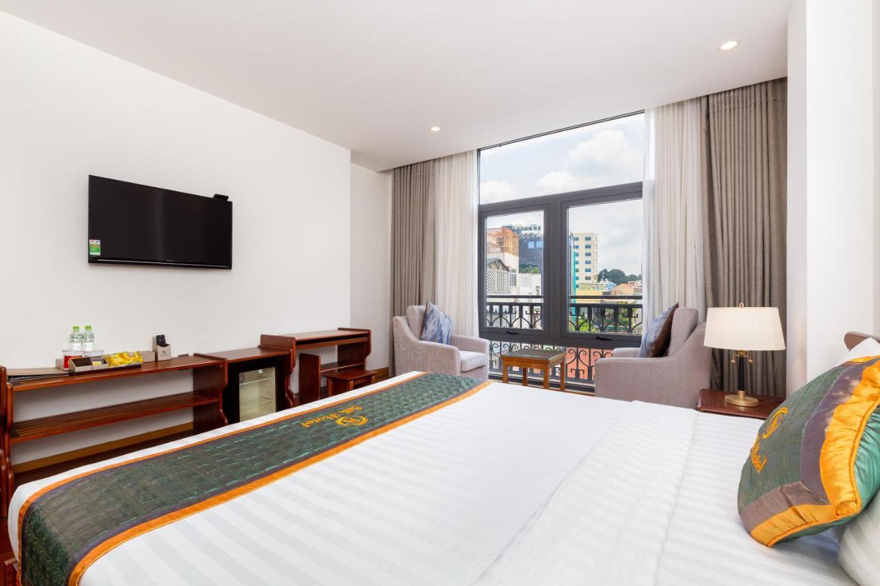 Silk Hong Ha Airport Hotel Hô Chi Minh-Ville Extérieur photo