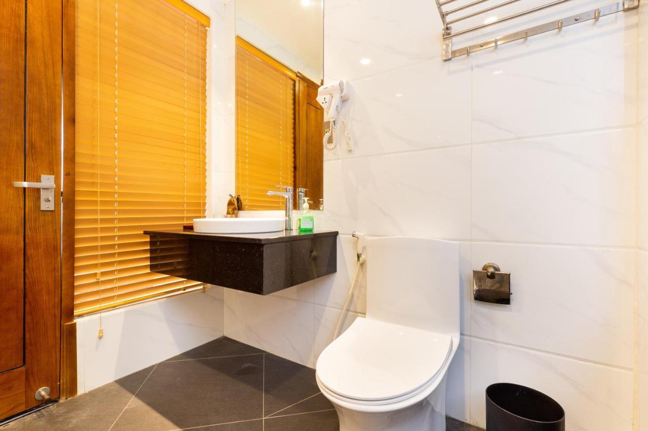 Silk Hong Ha Airport Hotel Hô Chi Minh-Ville Extérieur photo