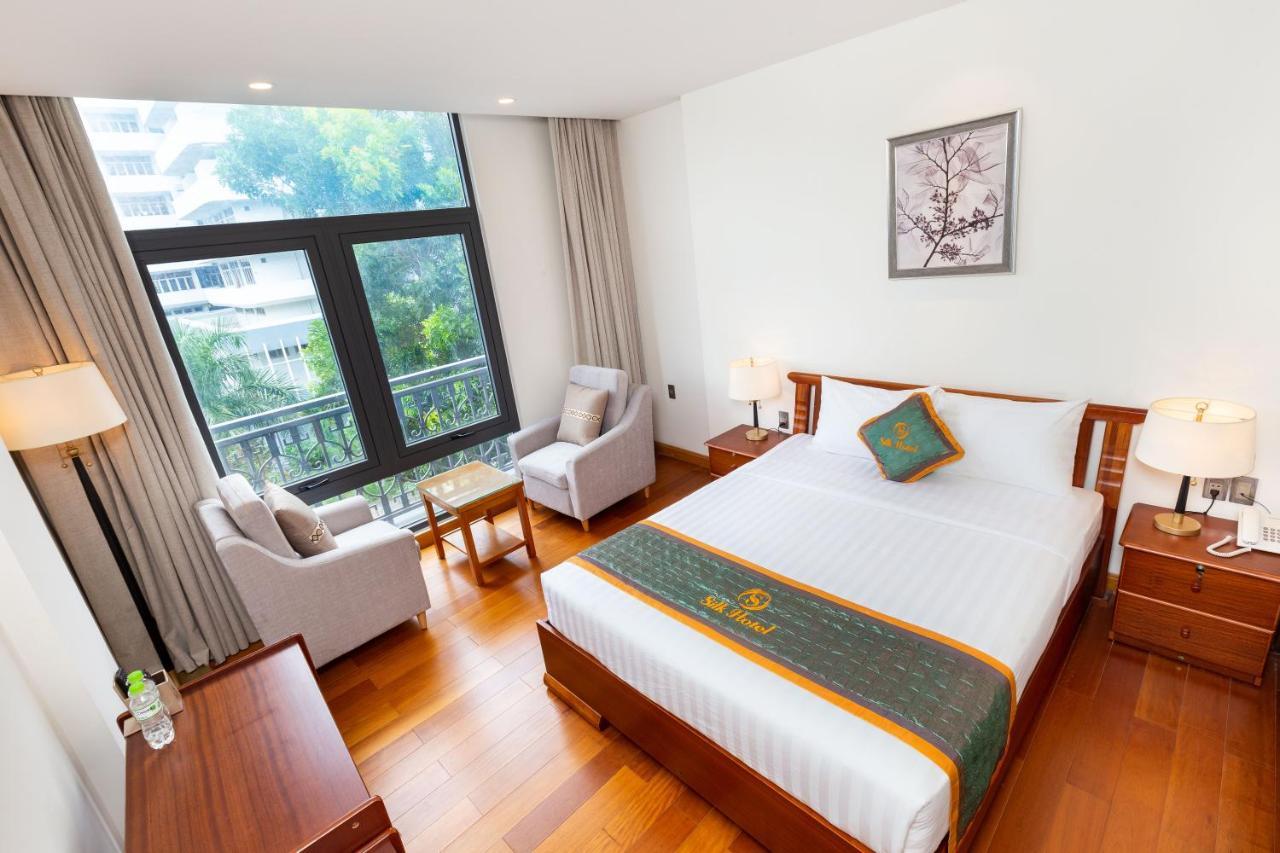 Silk Hong Ha Airport Hotel Hô Chi Minh-Ville Extérieur photo